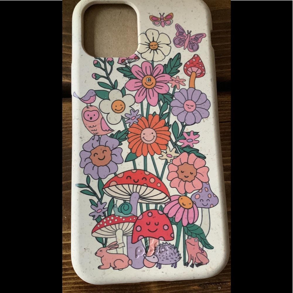 Brand New Pela Case